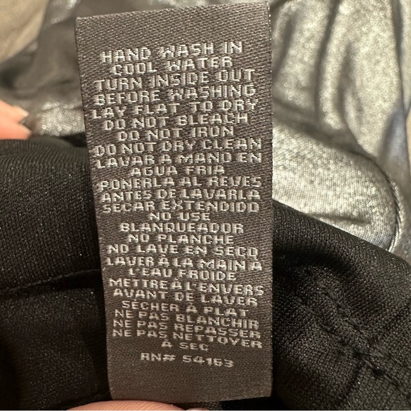 NWT Vince Camuto One Shoulder Dress - Picture 7 of 10